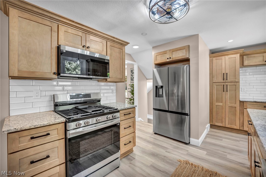 2368 Eardley Road University Heights OH 44118