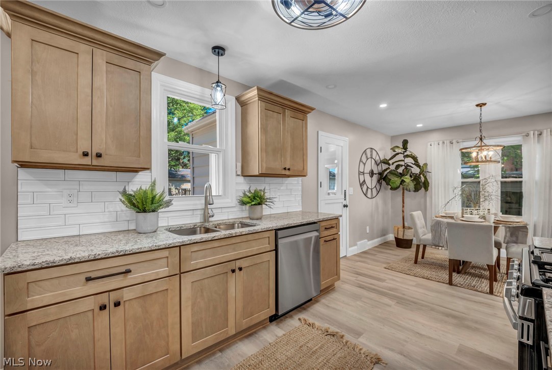 2368 Eardley Road University Heights OH 44118
