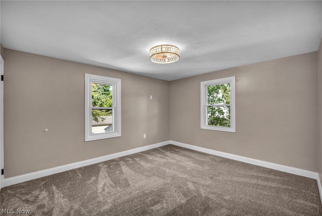 2368 Eardley Road University Heights OH 44118