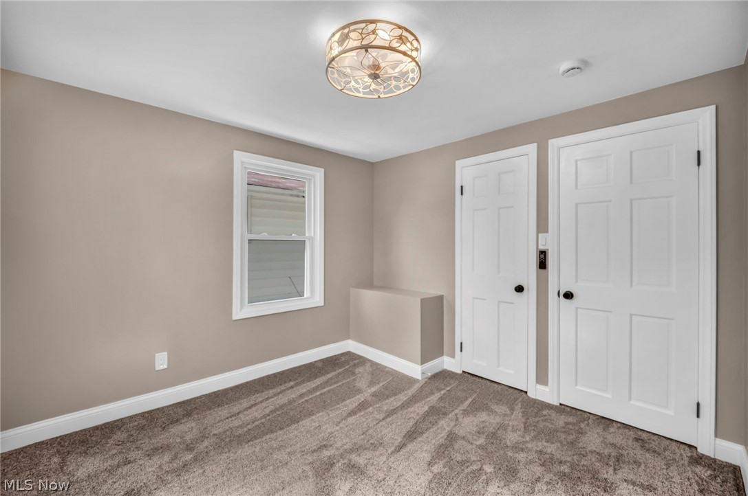 2368 Eardley Road University Heights OH 44118