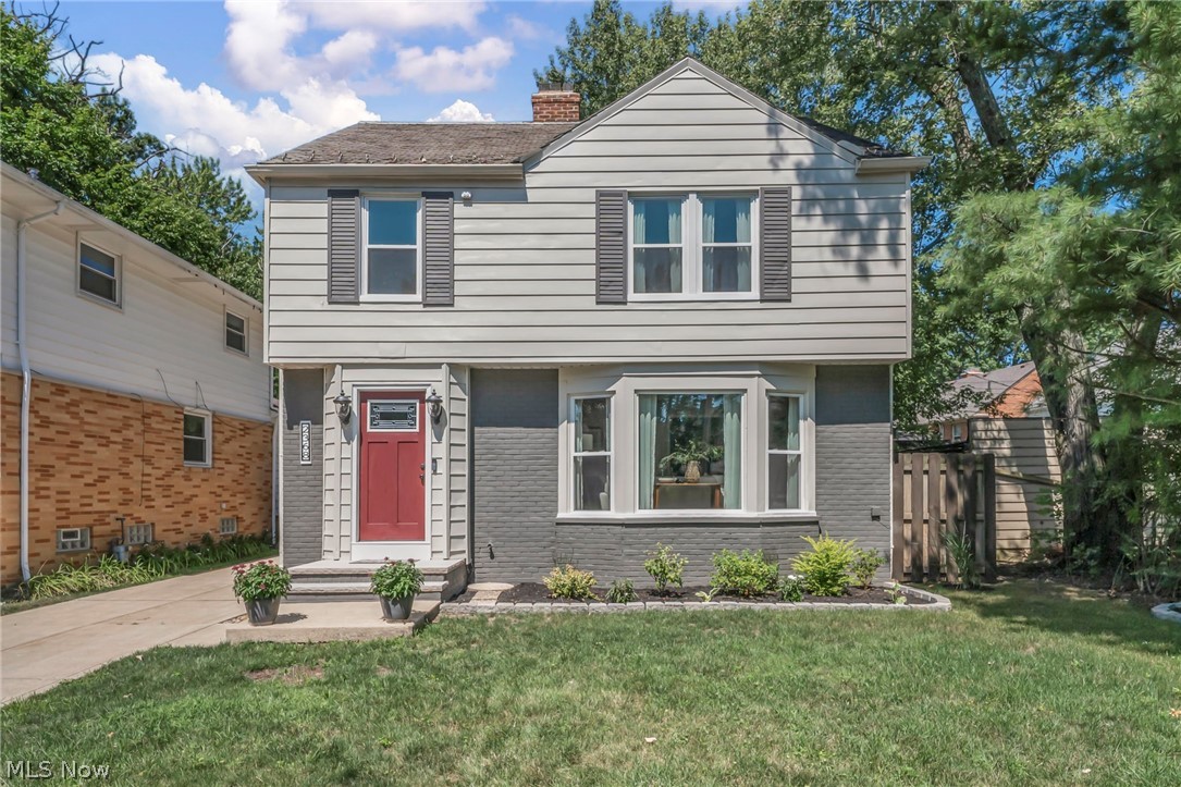 2368 Eardley Road University Heights OH 44118