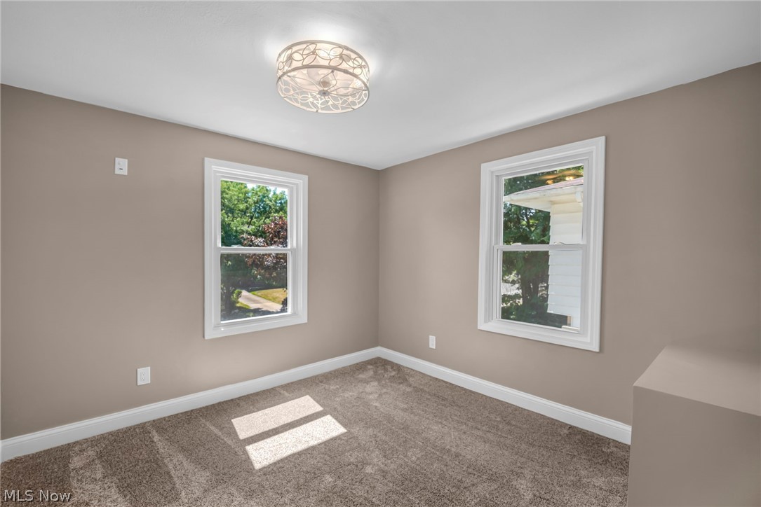 2368 Eardley Road University Heights OH 44118