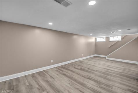 2368 Eardley Road University Heights OH 44118