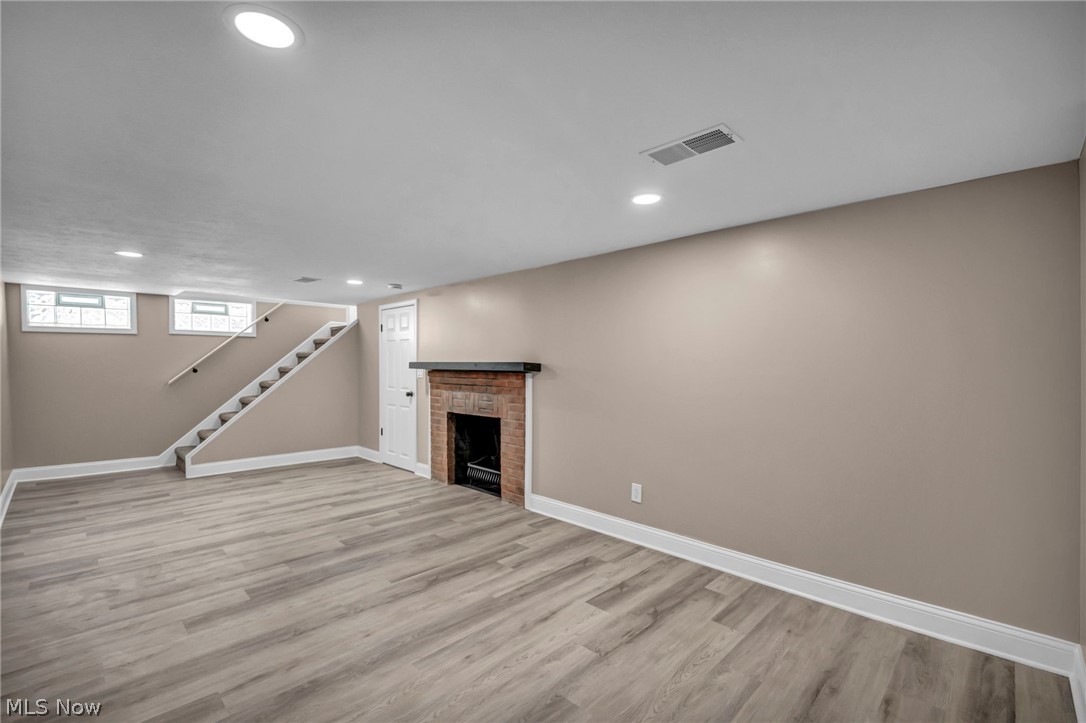 2368 Eardley Road University Heights OH 44118