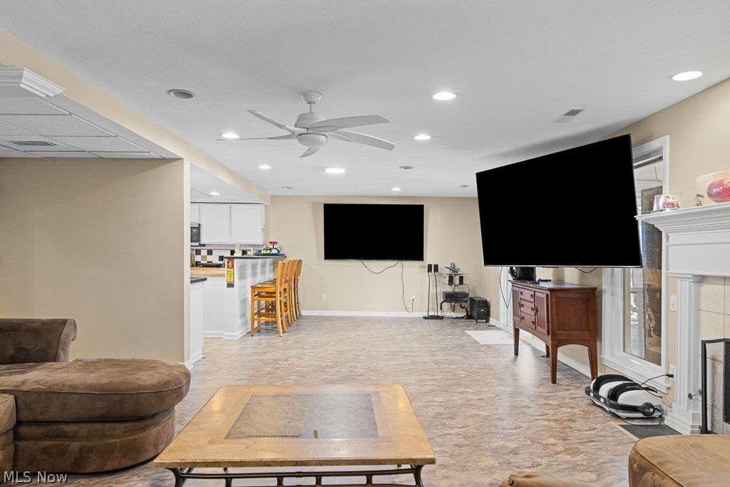 456 Helena Drive Tallmadge OH 44278