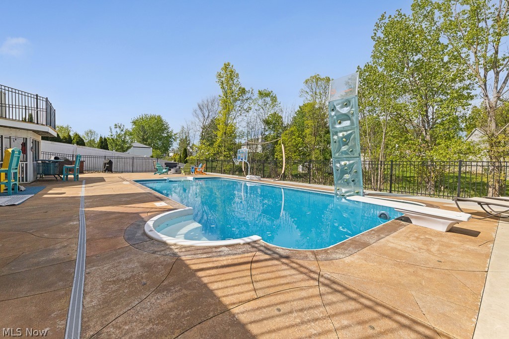 456 Helena Drive Tallmadge OH 44278