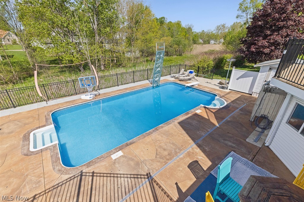 456 Helena Drive Tallmadge OH 44278