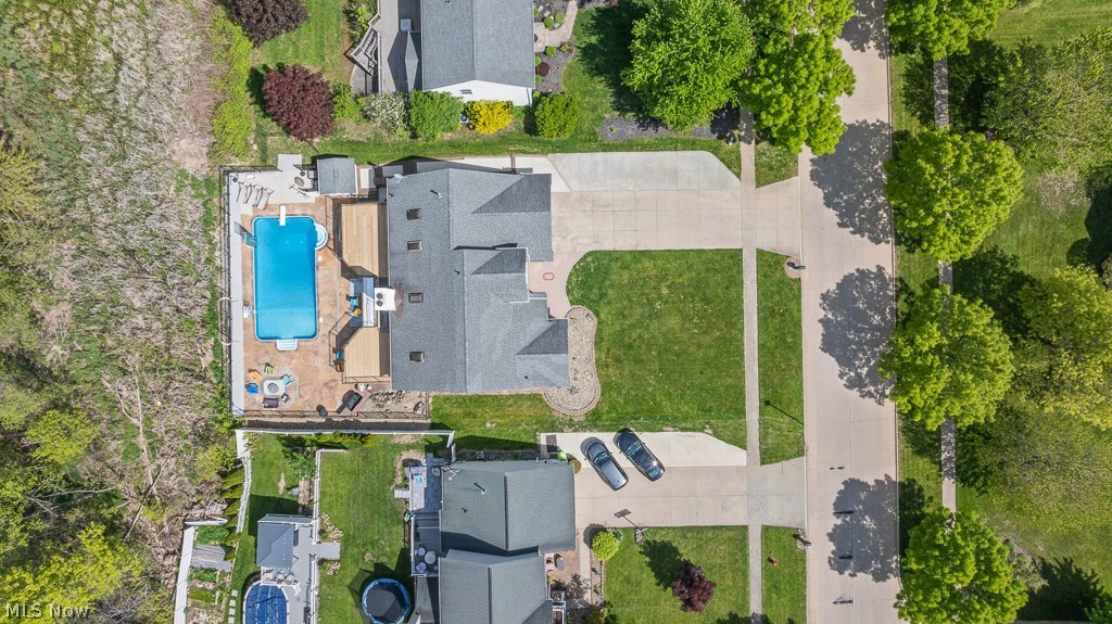 456 Helena Drive Tallmadge OH 44278