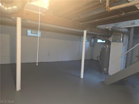 815 Russell Avenue Akron OH 44307