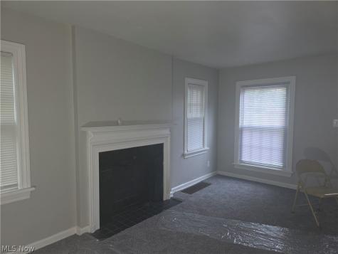 815 Russell Avenue Akron OH 44307