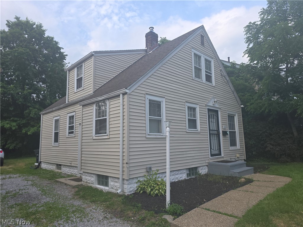 815 Russell Avenue Akron OH 44307