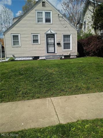 815 Russell Avenue Akron OH 44307