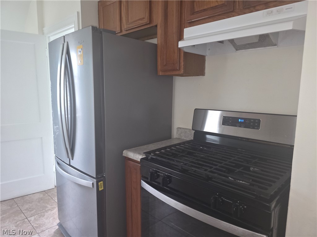 815 Russell Avenue Akron OH 44307