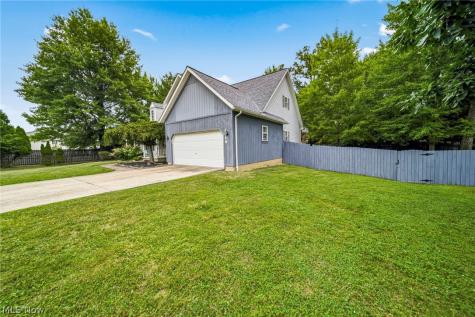1088 Ashwood Lane Medina OH 44256