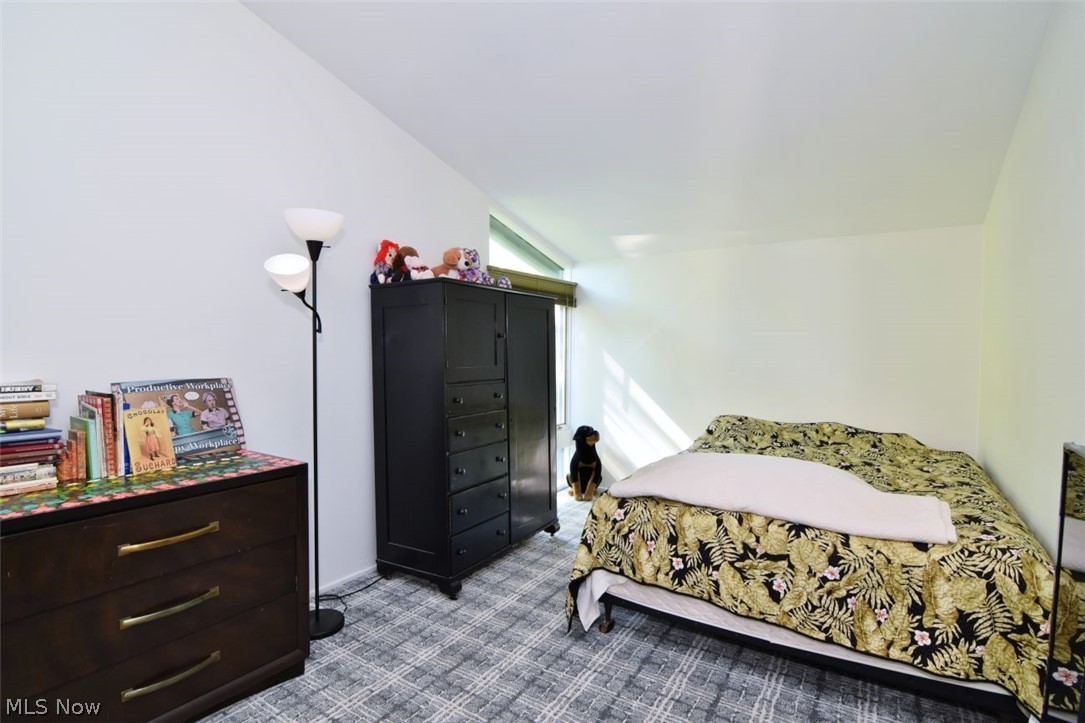 1944 Laurel Hill Drive South Euclid OH 44121