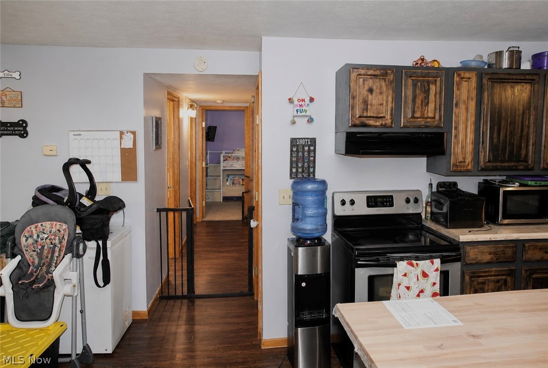 600 Marshall Turrin Drive SE New Philadelphia OH 44663
