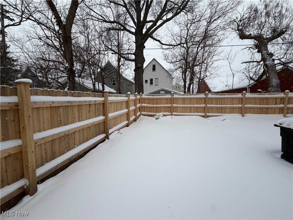 1381 E 110 Street Cleveland OH 44106