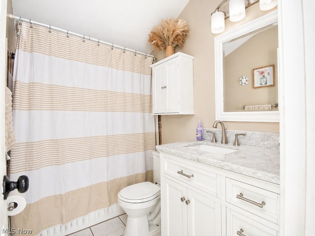 36158 Hillcrest Drive Eastlake OH 44095