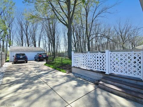 36158 Hillcrest Drive Eastlake OH 44095
