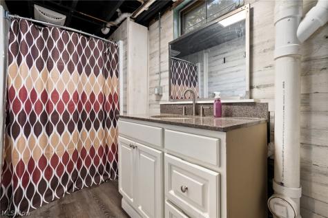 800 Woodview Drive NE Massillon OH 44646