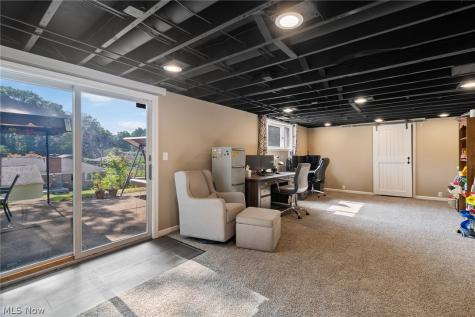 800 Woodview Drive NE Massillon OH 44646