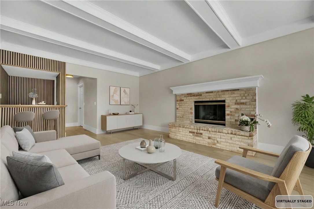 17801 Saratoga Trail Strongsville OH 44136