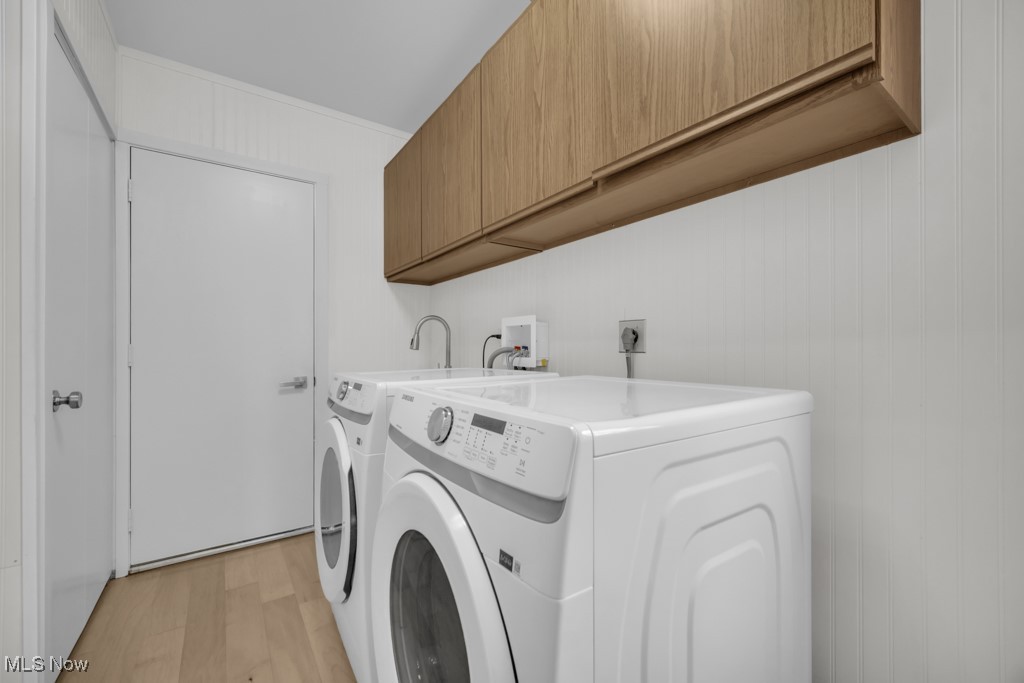 17801 Saratoga Trail Strongsville OH 44136