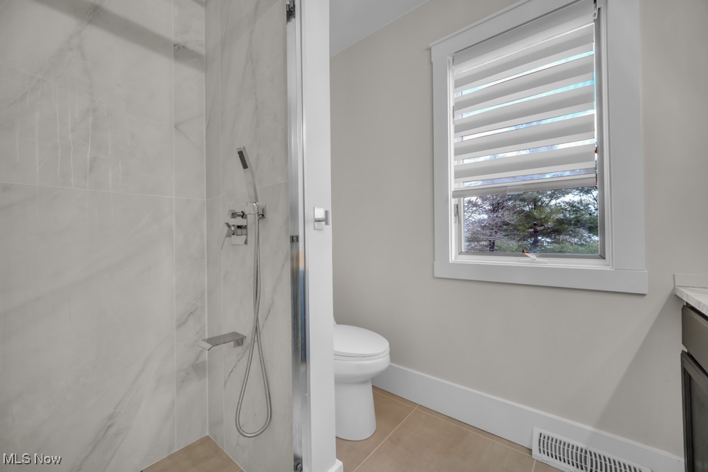 17801 Saratoga Trail Strongsville OH 44136