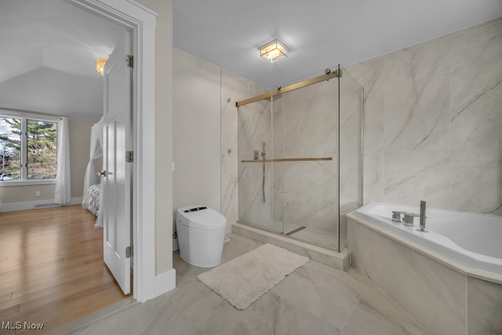 17801 Saratoga Trail Strongsville OH 44136