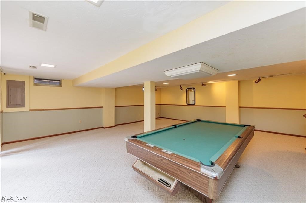 17801 Saratoga Trail Strongsville OH 44136