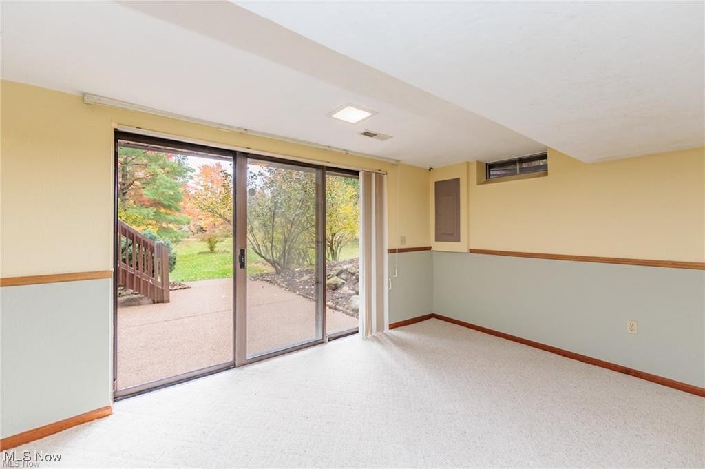 17801 Saratoga Trail Strongsville OH 44136