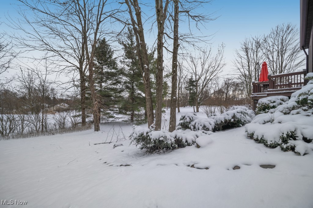 17801 Saratoga Trail Strongsville OH 44136