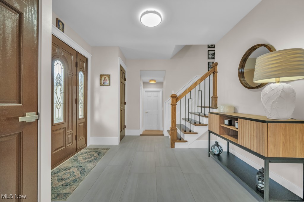 17801 Saratoga Trail Strongsville OH 44136