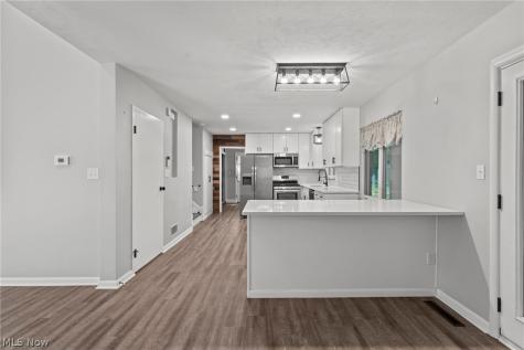 3820 Meadowbrook Boulevard University Heights OH 44118