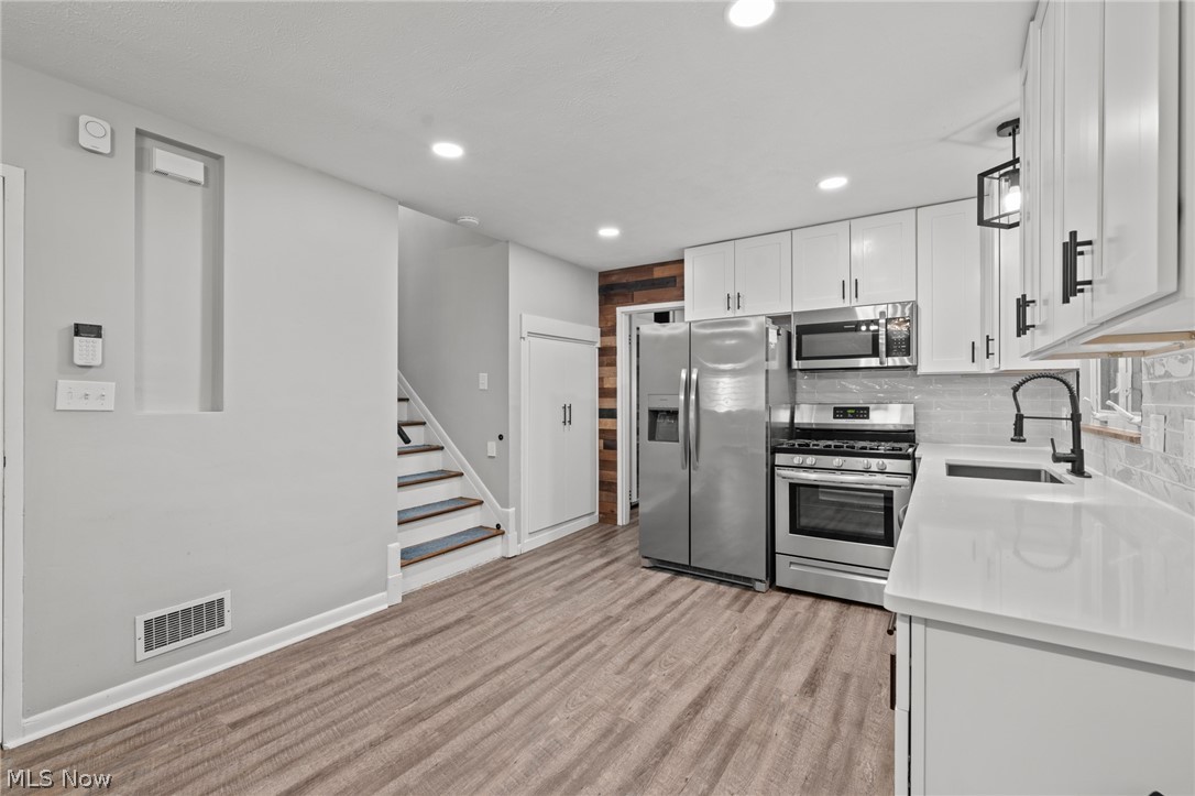 3820 Meadowbrook Boulevard University Heights OH 44118