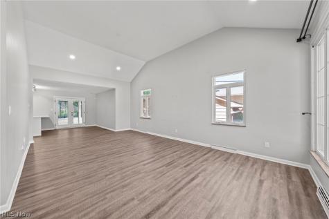 3820 Meadowbrook Boulevard University Heights OH 44118