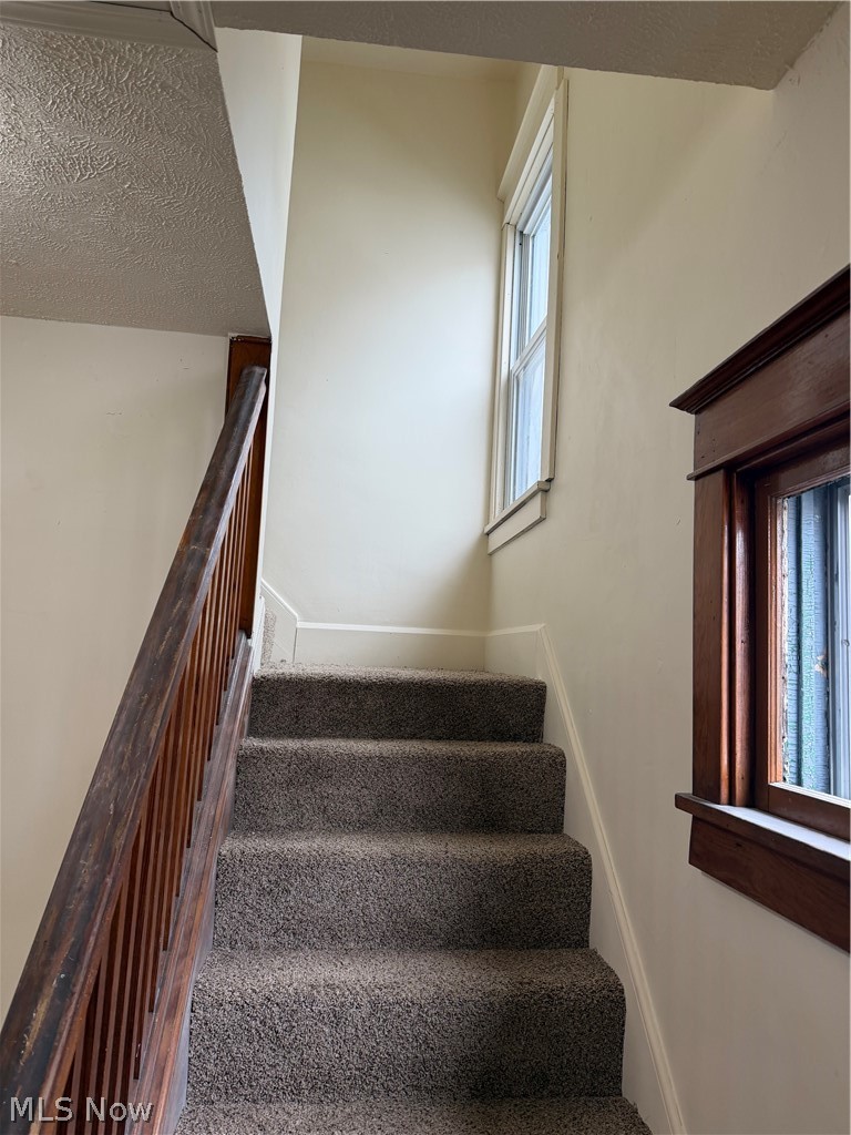 127 Courtland Avenue Campbell OH 44405