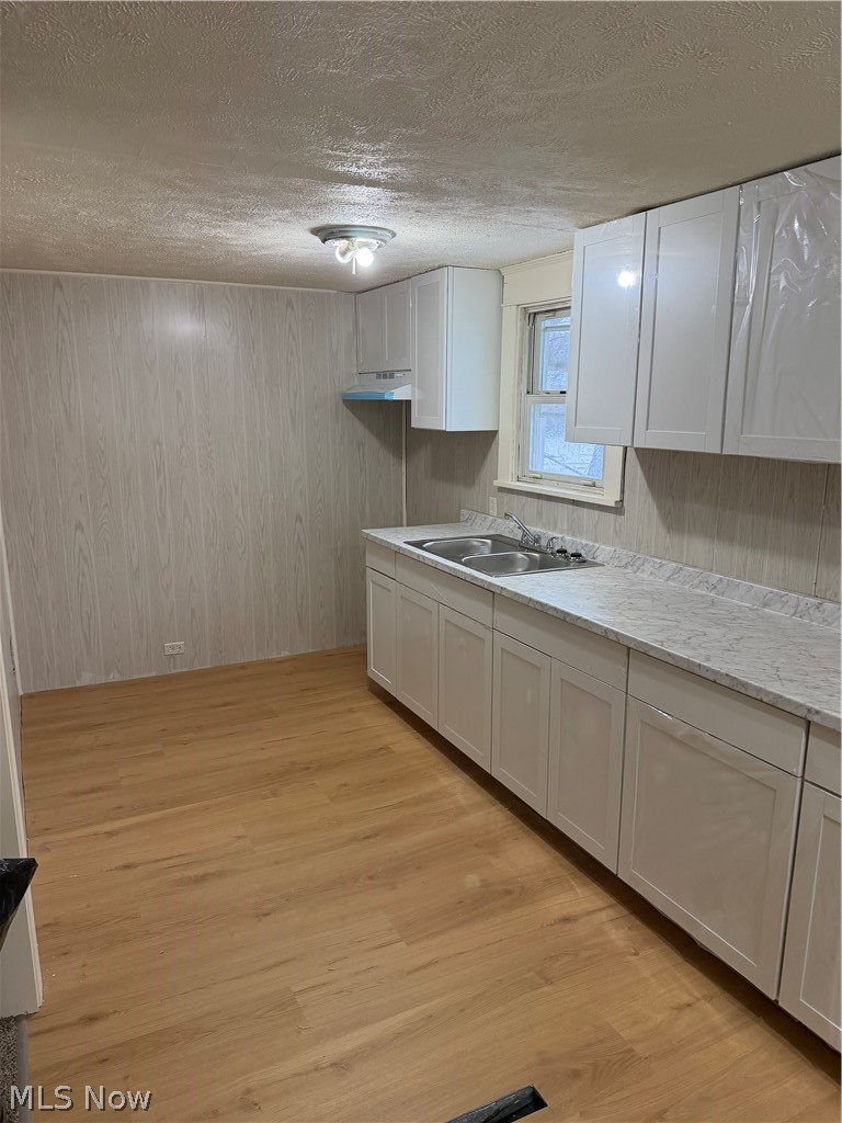 127 Courtland Avenue Campbell OH 44405