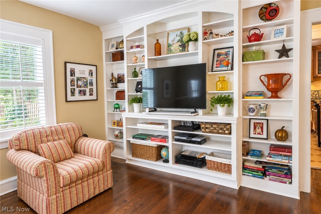 16 Bellview Street Chagrin Falls OH 44022