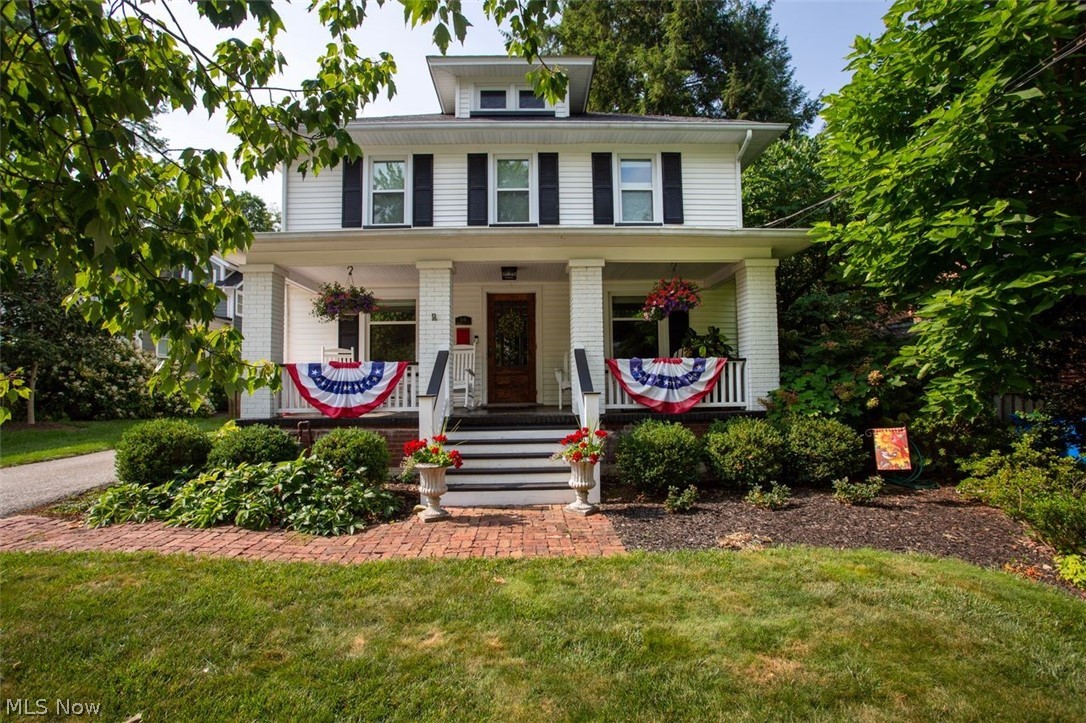 16 Bellview Street Chagrin Falls OH 44022