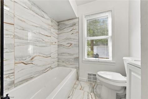 12404 Oak Park Boulevard Garfield Heights OH 44125
