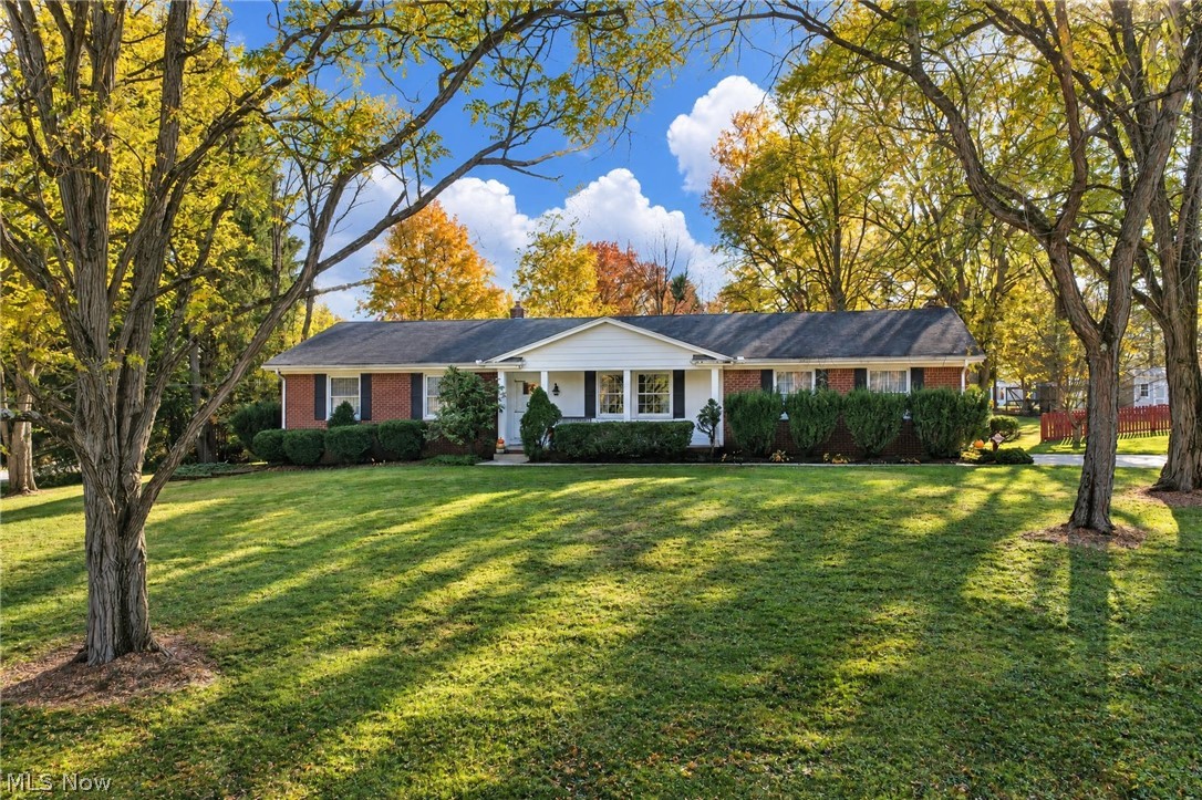 594 N Hidden Valley Road Cuyahoga Falls OH 44223