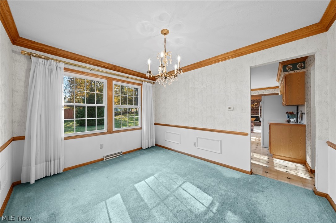 594 N Hidden Valley Road Cuyahoga Falls OH 44223