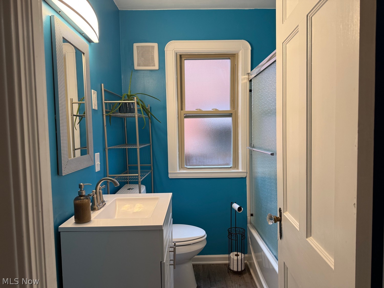 6145 Stanbury Road Parma OH 44129