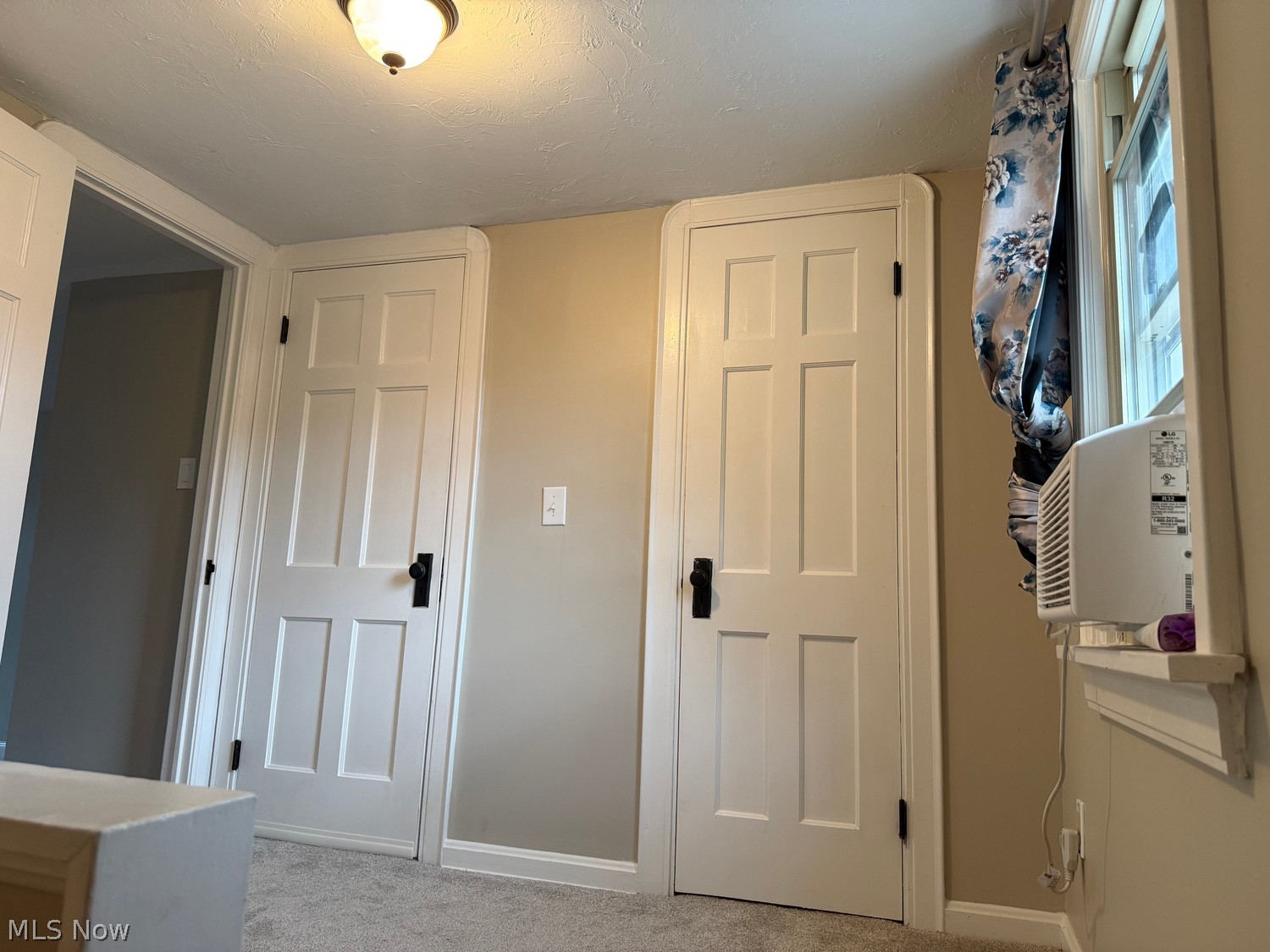 6145 Stanbury Road Parma OH 44129