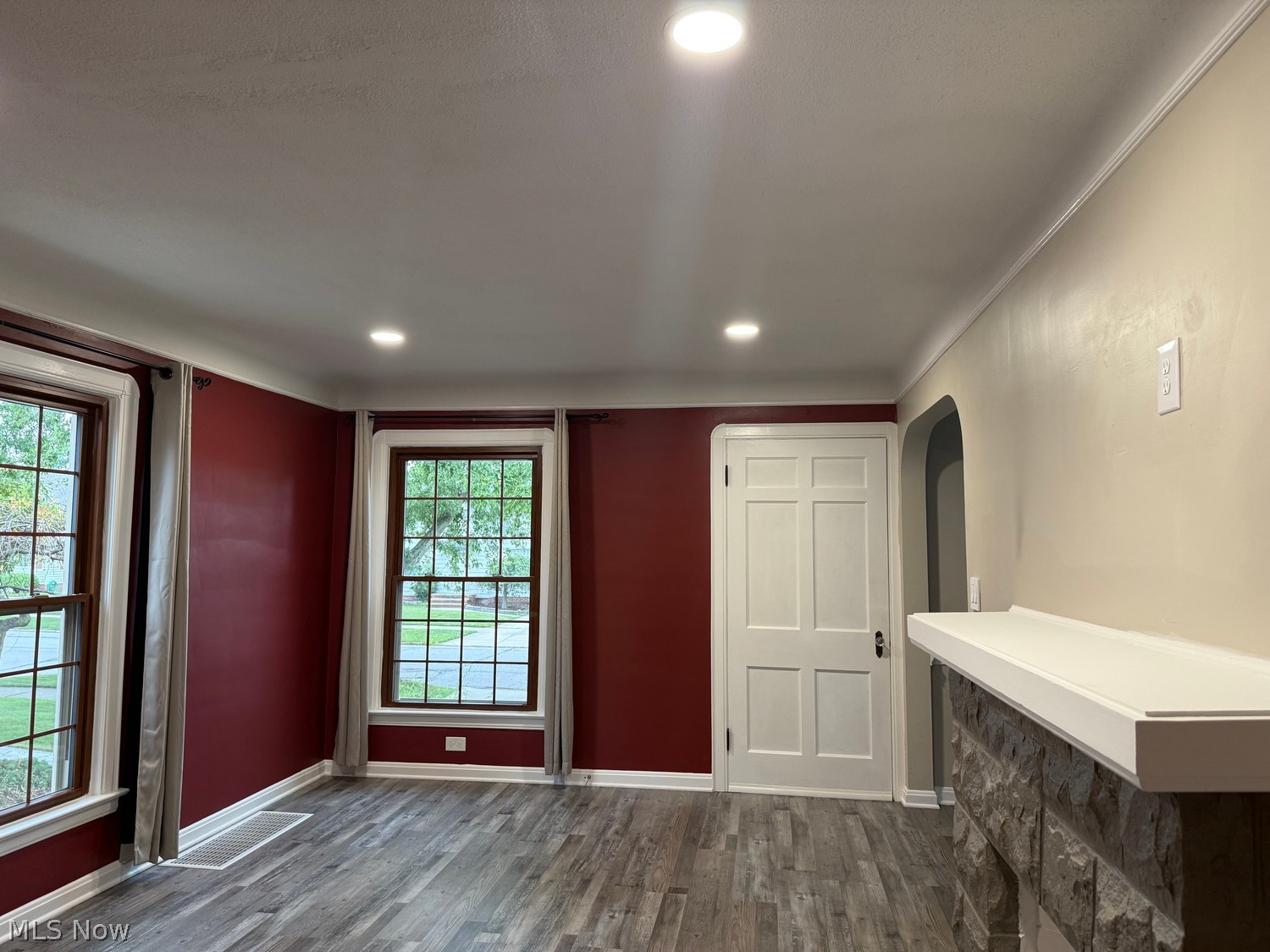 6145 Stanbury Road Parma OH 44129