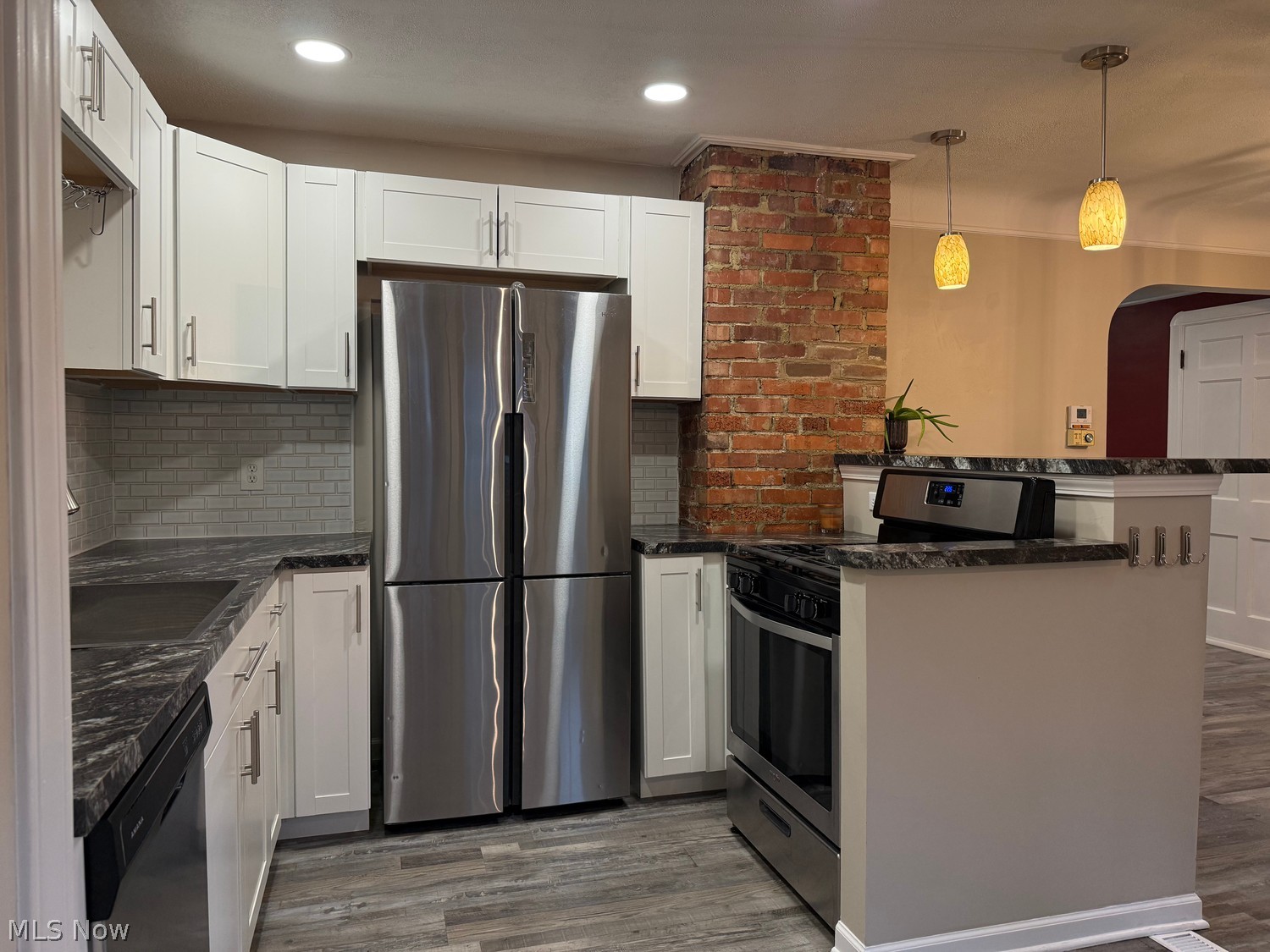 6145 Stanbury Road Parma OH 44129