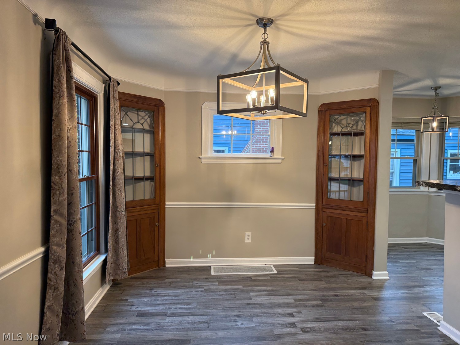 6145 Stanbury Road Parma OH 44129