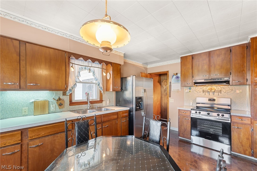 380 Moody Avenue SW Carrollton OH 44615