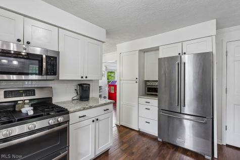 34656 S Side Park Drive Solon OH 44139